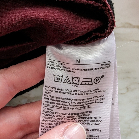 Banana Republic checkered crop blouse - Picture 6 of 8